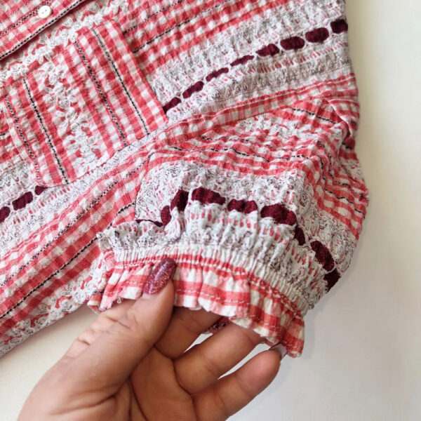 شومیز چهار خونه طرح گیپور ترک